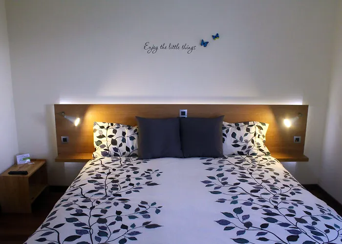 Gospodarstwo wiejskie Casa Os Manos Santana (Madeira)