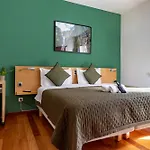 Casa Os Manos *