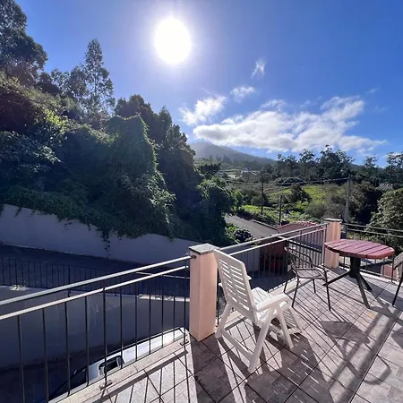 Lantställe Casa Os Manos Santana (Madeira)