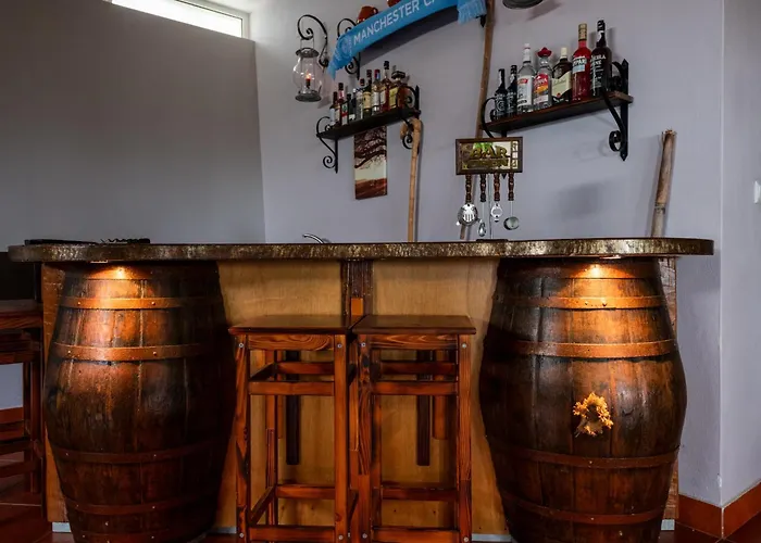 Casa Os Manos Santana (Madeira)