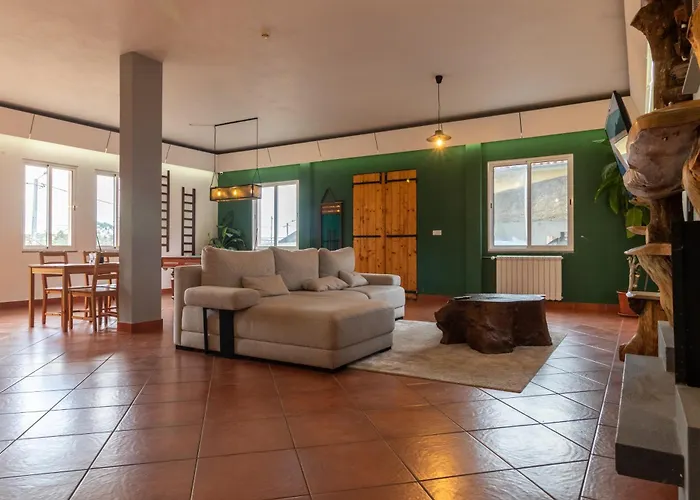 Landsted Casa Os Manos *